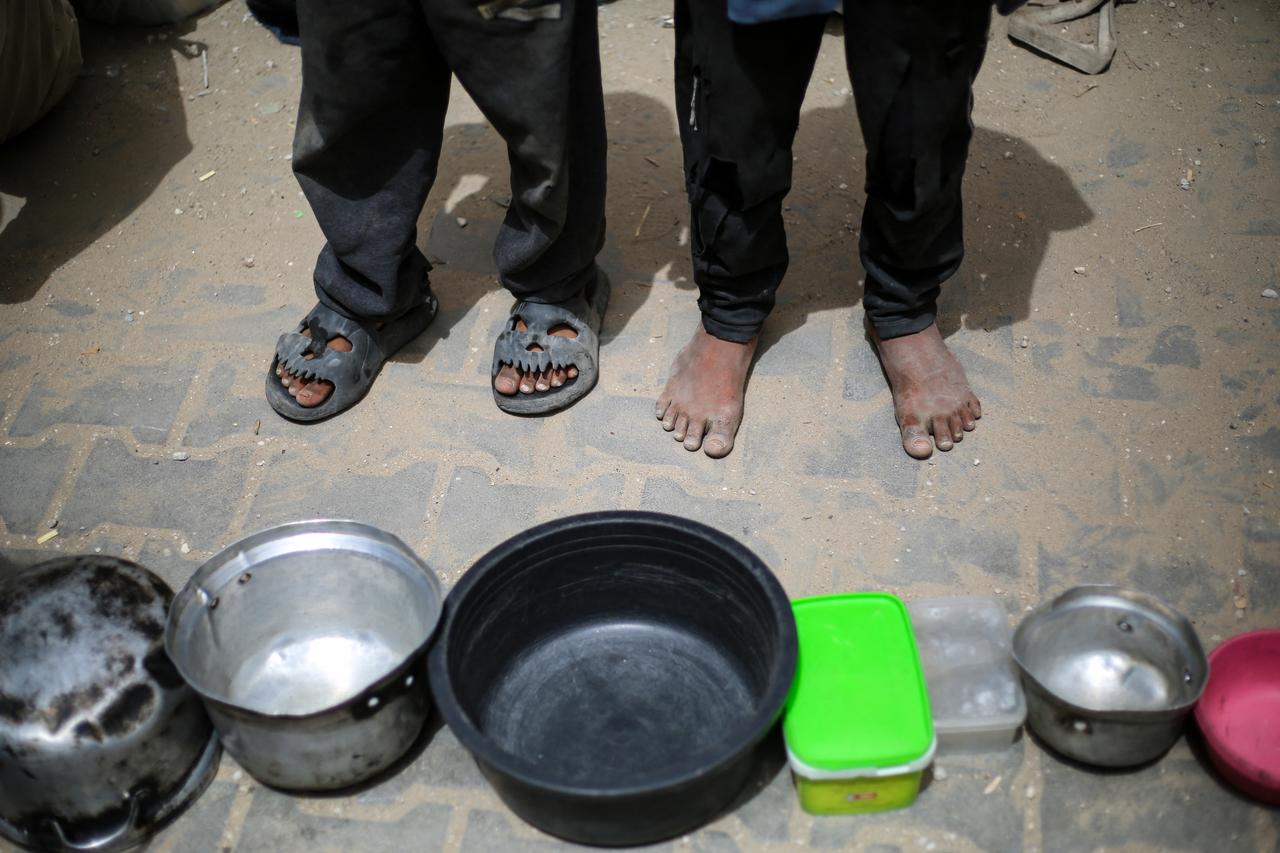 Israel's blockade and aid control proposal raises concerns among humanitarian groups