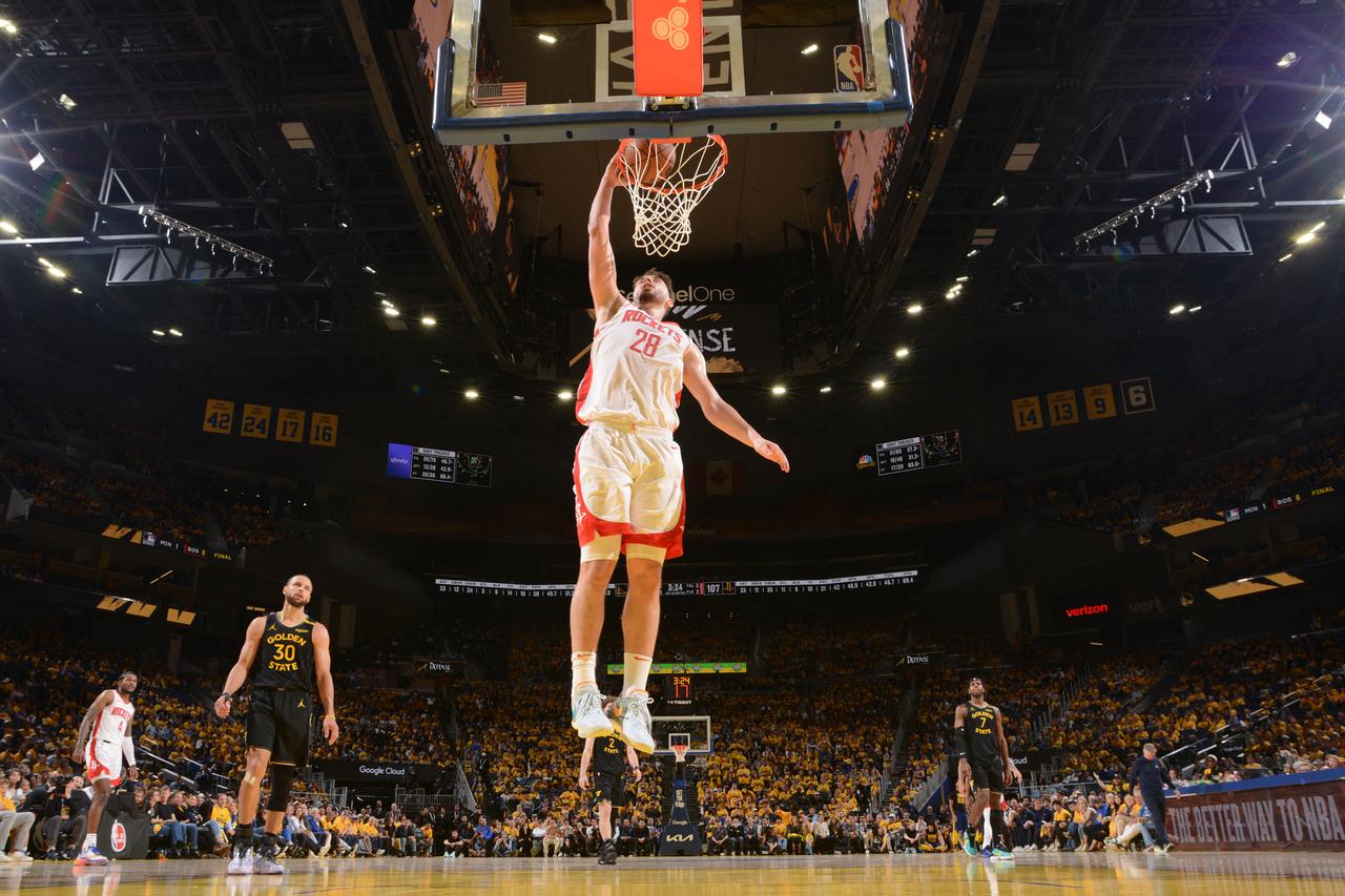 SAN FRANCISCO, CA - MAY 2: Alperen Sengun #28 of the Houston Rockets looks to pass the ball during the game against the Golden State Warriors during Round 1 Game 6 of the 2025 NBA Playoffs on May 2, 2025 at Chase Center in San Francisco, California. NOTE TO USER: User expressly acknowledges and agrees that, by downloading and or using this photograph, user is consenting to the terms and conditions of Getty Images License Agreement. Mandatory Copyright Notice: Copyright 2025 NBAE   David Dow/NBAE via Getty Images/AFP (Photo by David Dow / NBAE / Getty Images / Getty Images via AFP)