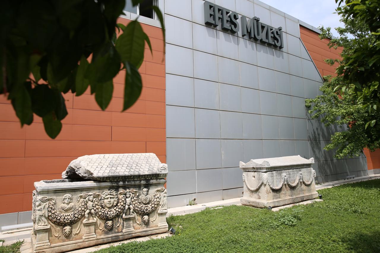 The entrance to the Ephesus Museum in Selcuk, Izmir, Türkiye, May 1, 2025. (AA Photo)
