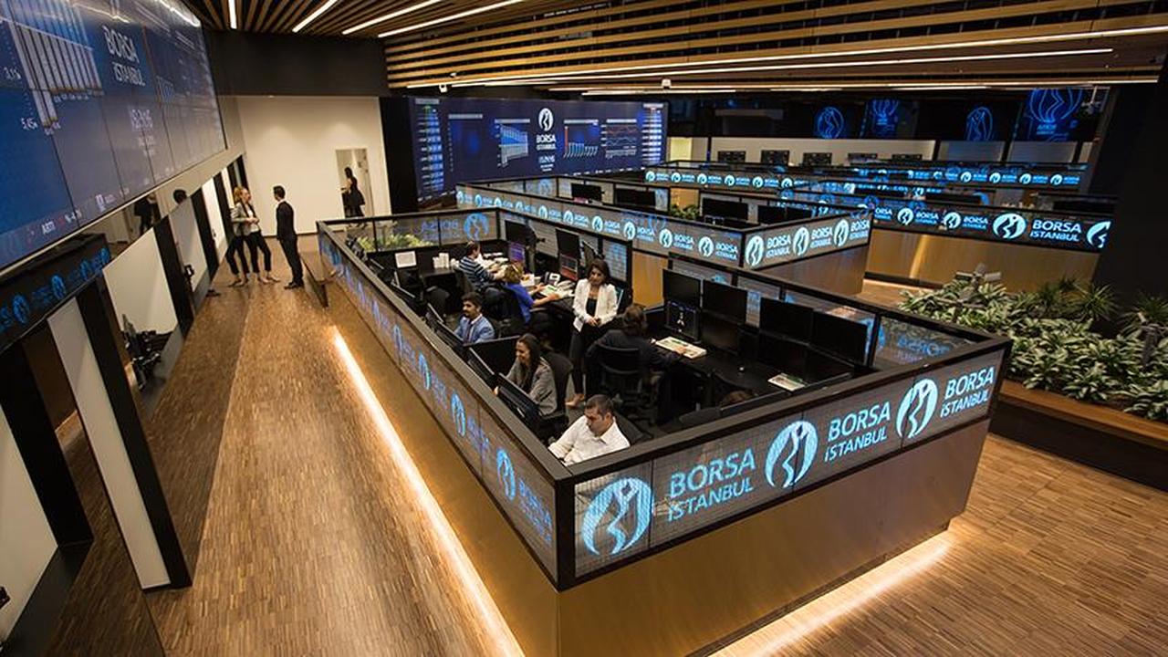 Istanbul exchange dips below critical level, closing the week in the red