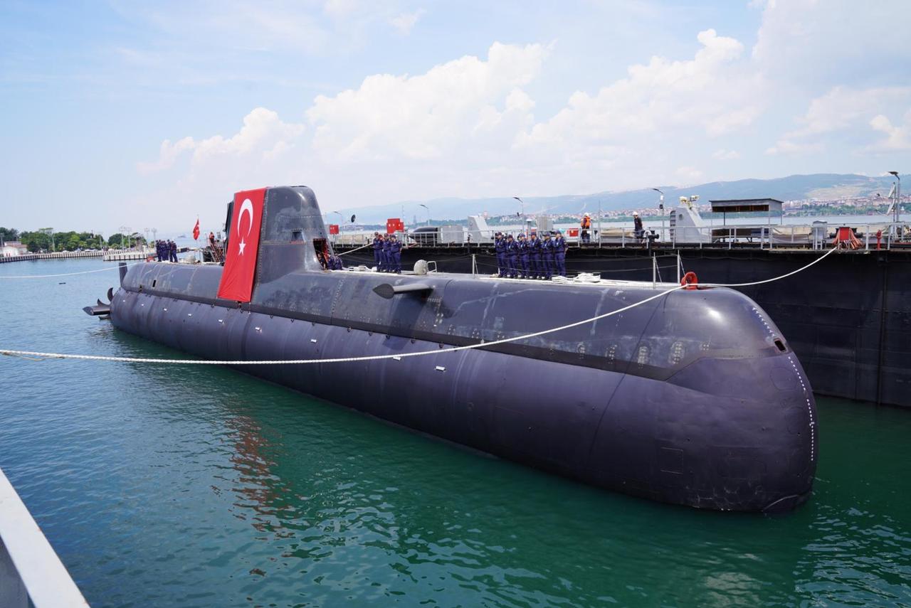 Reis-class submarine TCG Muratreis enters water at Golcuk Naval Shipyard