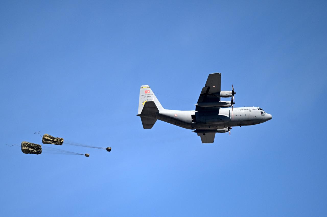 Erciyes-2025 Exercise organized by the 1st Commando Brigade Command continues in Kayseri, Türkiye on May 22, 2025. (AA Photo)