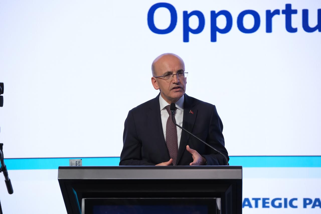 Türkiye’s Minister of Treasury and Finance Mehmet Simsek speaks at the Second Global Islamic Economy Summit in Istanbul, held at the Istanbul Financial Center on May 30, 2025. (AA Photo)