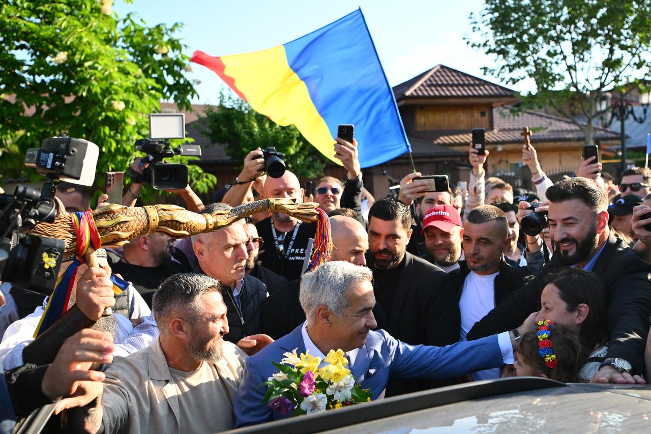 BUCHAREST, ROMANIA - MAY 04: Presidential candidate George Simion casts his vote in the first round of the presidential election redo in Bucharest, Romania, Sunday, May 4, 2025. ( Alex Nicodim - Anadolu Agency )