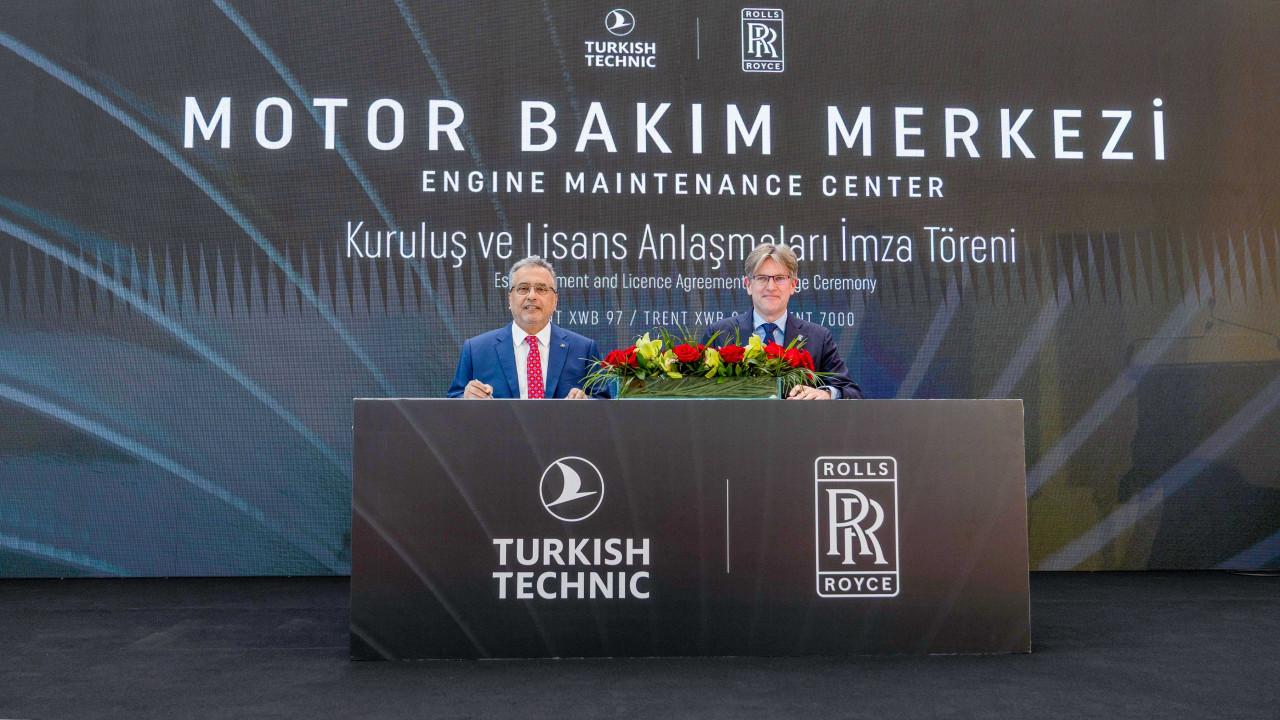 Turkish Airlines Chairman Prof. Dr. Ahmet Bolat and Rolls-Royce Civil Aerospace President Rob Watson sign the establishment and license agreement for the new engine maintenance center in Istanbul, Türkiye, on May 7, 2025. (Photo via dunya.com)