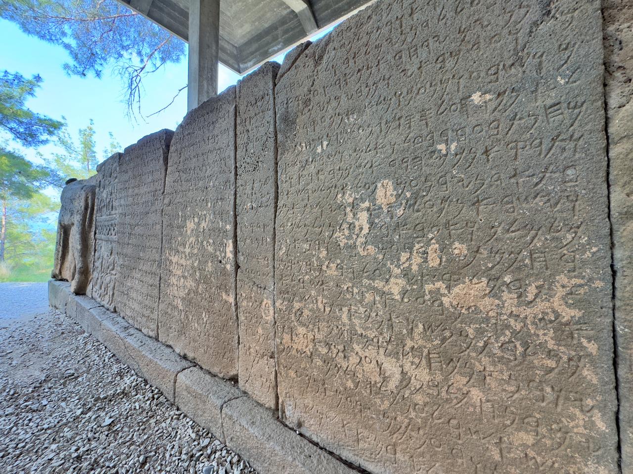 Inscriptions featuring both Anatolian and Phoenician languages at Karatepe Aslantas Open-Air Museum — Türkiye's first open-air museum — in Osmaniye, May 6, 2025. (AA Photo)