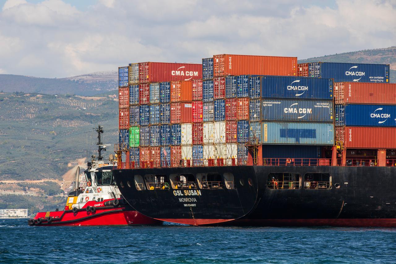 Turkish industry may shrink by half until inflation drops to 15%, exporters' chief warns