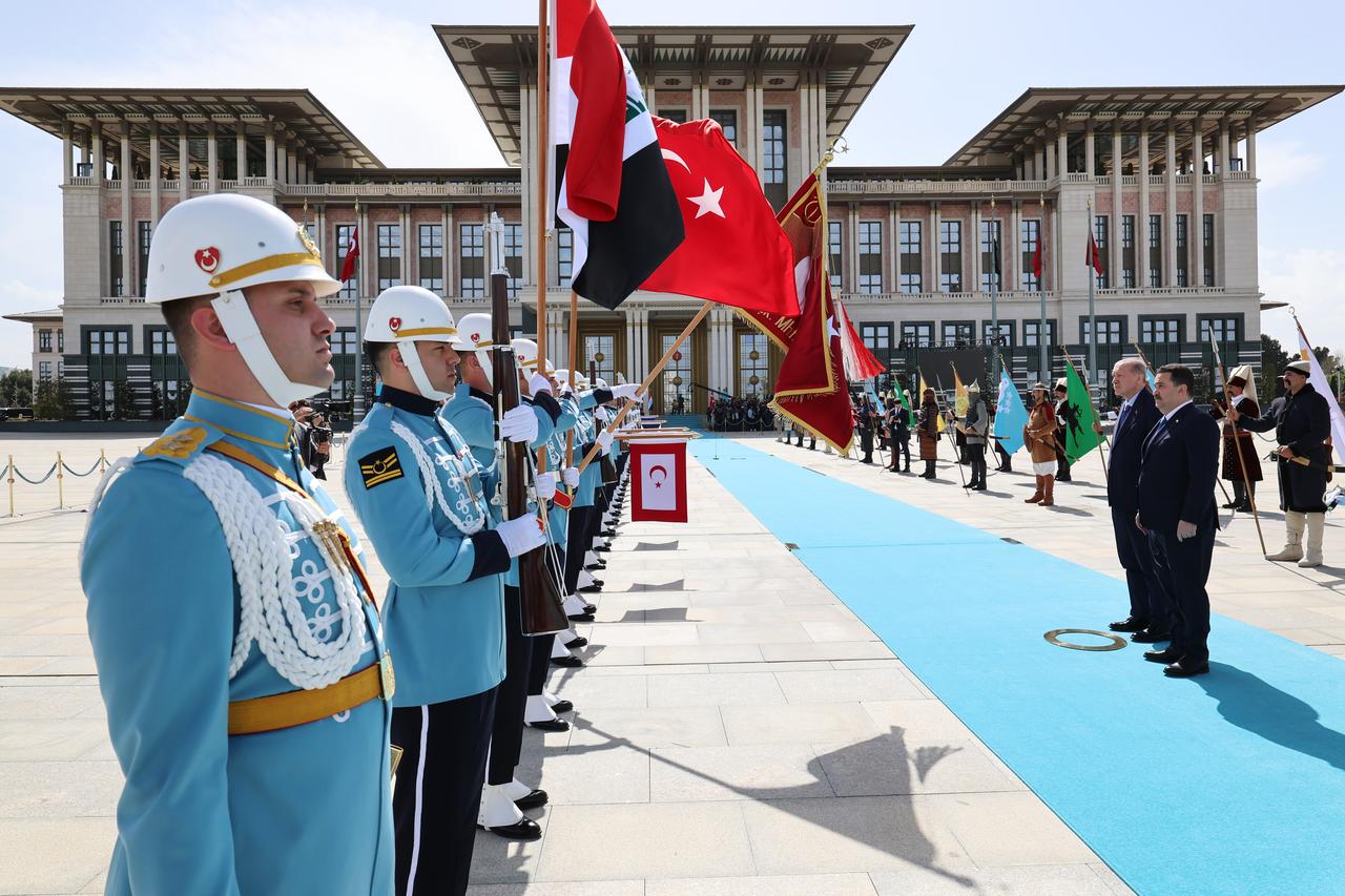 President Recep Tayyip Erdogan welcomes Iraqi Prime Minister Mohammed Shia' Al-Sudani with an official ceremony at the Presidential Complex in Ankara, Türkiye on May 08, 2025. (AA Photo)