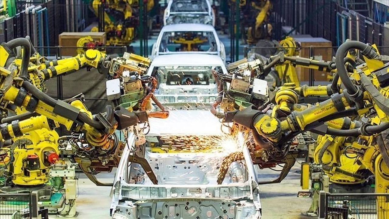 Turkish industrial output shrinks in first quarter of 2025: TurkStat