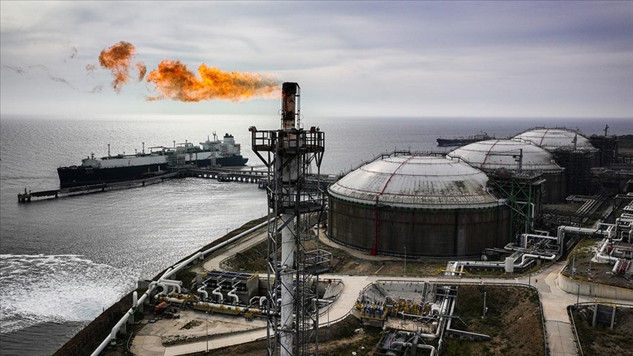 Türkiye to supply gas to Syria daily to support power recovery: Energy Minister