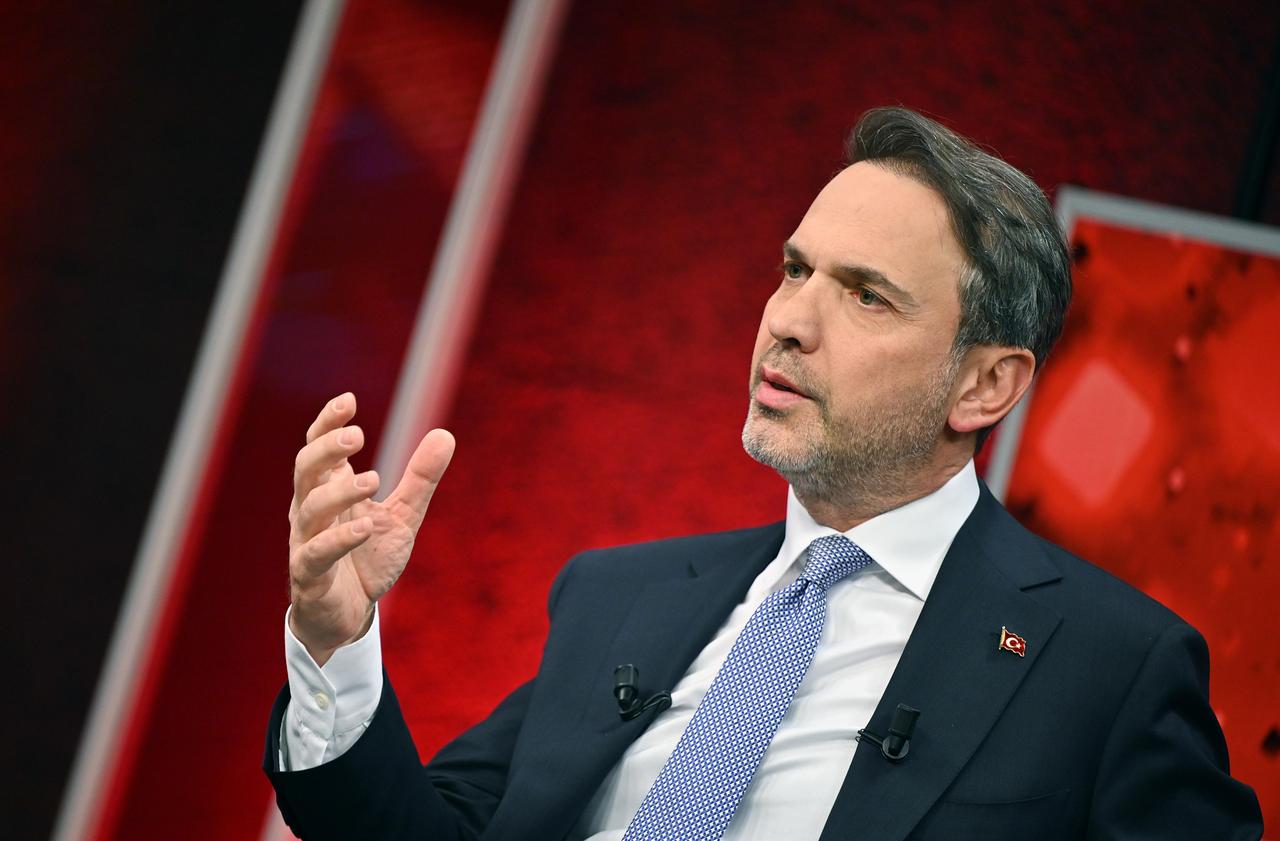 Türkiye's Energy Minister Alparslan Bayraktar speaks during a televised interview in Ankara, Türkiye, May 8, 2025. (AA Photo)