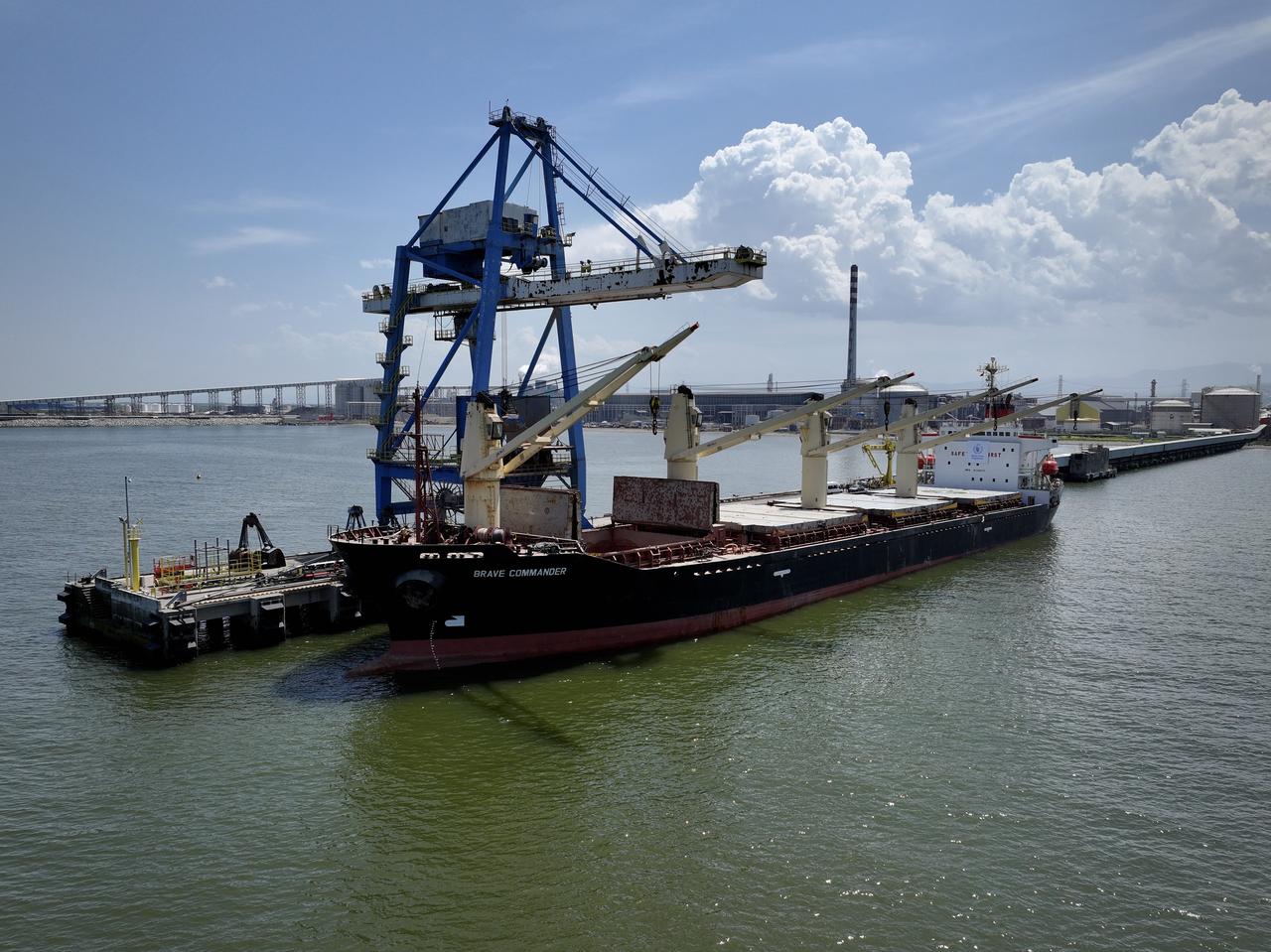  Wheat-laden aid ship from Ukraine welcomed to Türkiye's WFP distribution hub