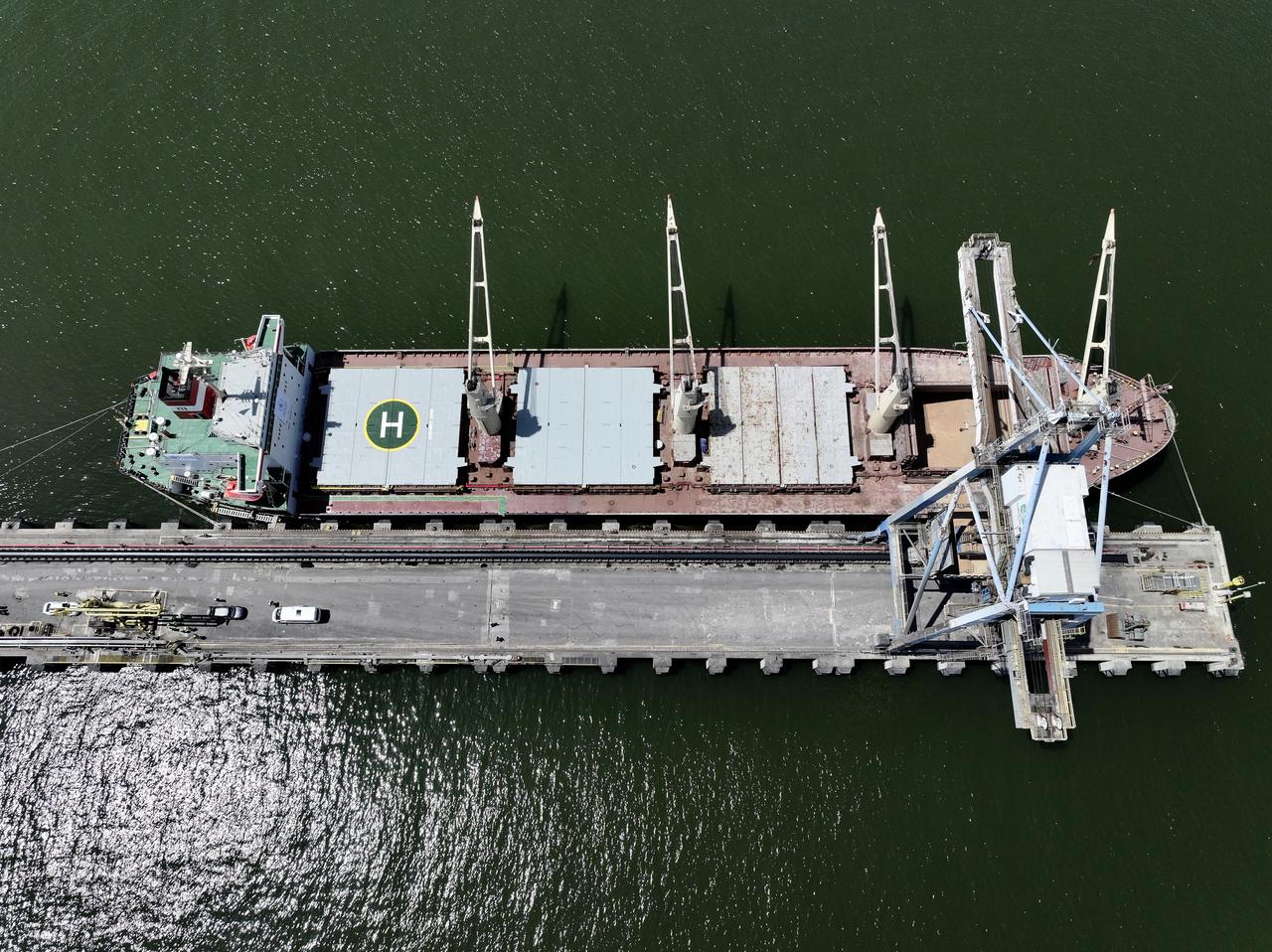 SAMSUN, TURKIYE - MAY 08: An aerial view of the Beirut-flagged humanitarian aid ship  Brave Commander , loaded with 20 thousand tons of wheat, at Toros Port in Samsun, Turkiye on May 08, 2025. The United Nations World Food Programme (WFP) Turkiye Office, with the contributions of the Turkish Foreign Ministry, Turkish Agriculture and Forestry Ministry and the Samsun Governorship, organized an event to show on-site the transport of food supplies to the port to be used in WFPs humanitarian aid operations. ( Erkut Karg?n - Anadolu Agency )
