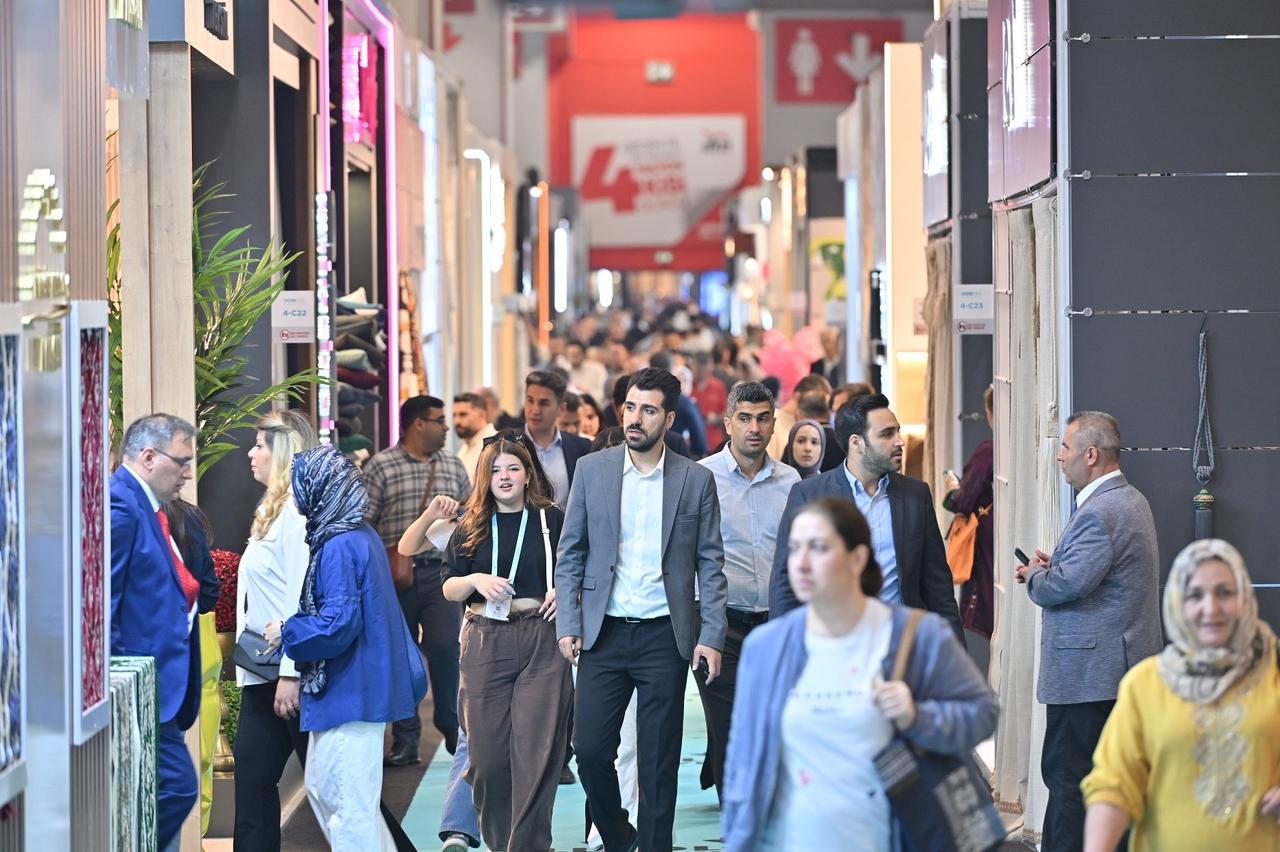 Visitors explore booths at HOMETEX, one of the world’s most prestigious international home textile fairs, held in Istanbul, Türkiye, on May 26, 2025. (IHA Photo)