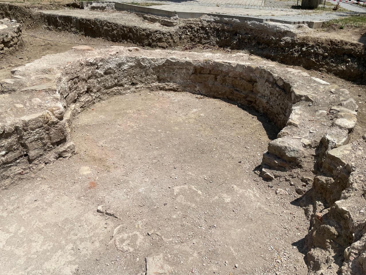 A view of the central apse of a structure believed to be a church, identified during the 2025 archaeological excavation season, Duzce, Türkiye, June 7, 2025. (Photo via Koray Erdogan/Türkiye Today)