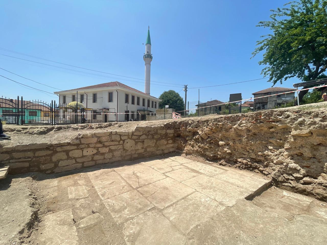 A view of the floor, likely belonging to a Roman-era structure, laid in the base of a building believed to be a church, identified during the 2025 archaeological excavation season, Düzce, Türkiye, June 7, 2025. (Photo via Koray Erdoğan/Türkiye Today)