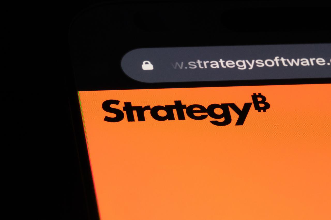 Photo illustration shows the logo of U.S-based software firm MicroStrategy displayed on a smartphone screen in Shanghai, China, accessed on February 6, 2025. (Adobe Stock Photo)