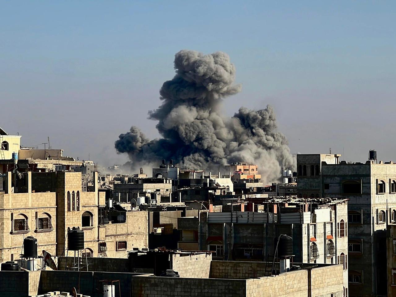 Smoke rises from the residential area following the Israeli attack on Khan Yunis, Gaza on June 14, 2025. (AA Photo)