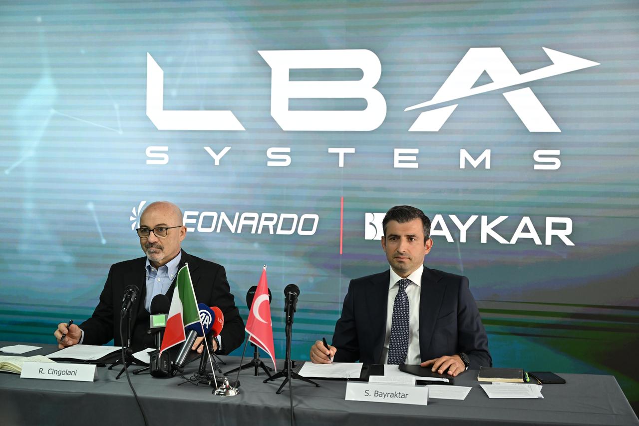 Baykar chairman Selcuk Bayraktar (R) and Leonardo CEO Roberto Cingolani (L) attend the signing ceremony of the joint venture between Baykar Technologies and Leonardo in Paris, France on June 16, 2025. (AA Photo)