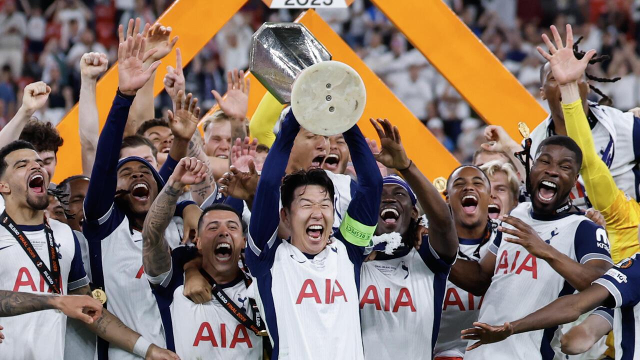 Heung-min Son left winger left-back of Tottenham and Korea South lifts the trophy after winning with his team the UEFA Europa League Final 2025 between Tottenham Hotspur and Manchester United at Estadio San Mames, Bilbao, Spain, May 21, 2025. (AFP Photo)