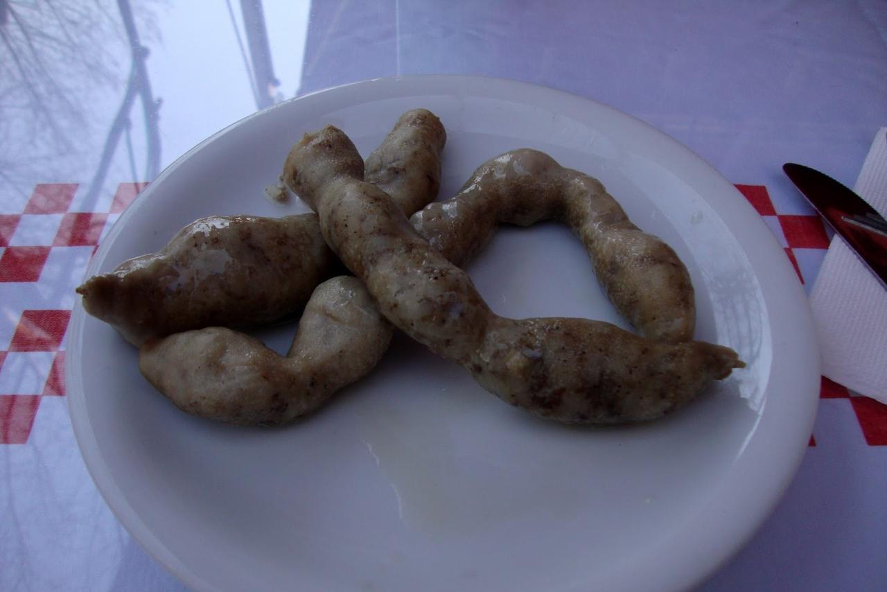 Mumbar is served at Women's Bazaar in Fatih, Istanbul, Türkiye, March 29, 2011. (Photo via Bengi Ozkan)