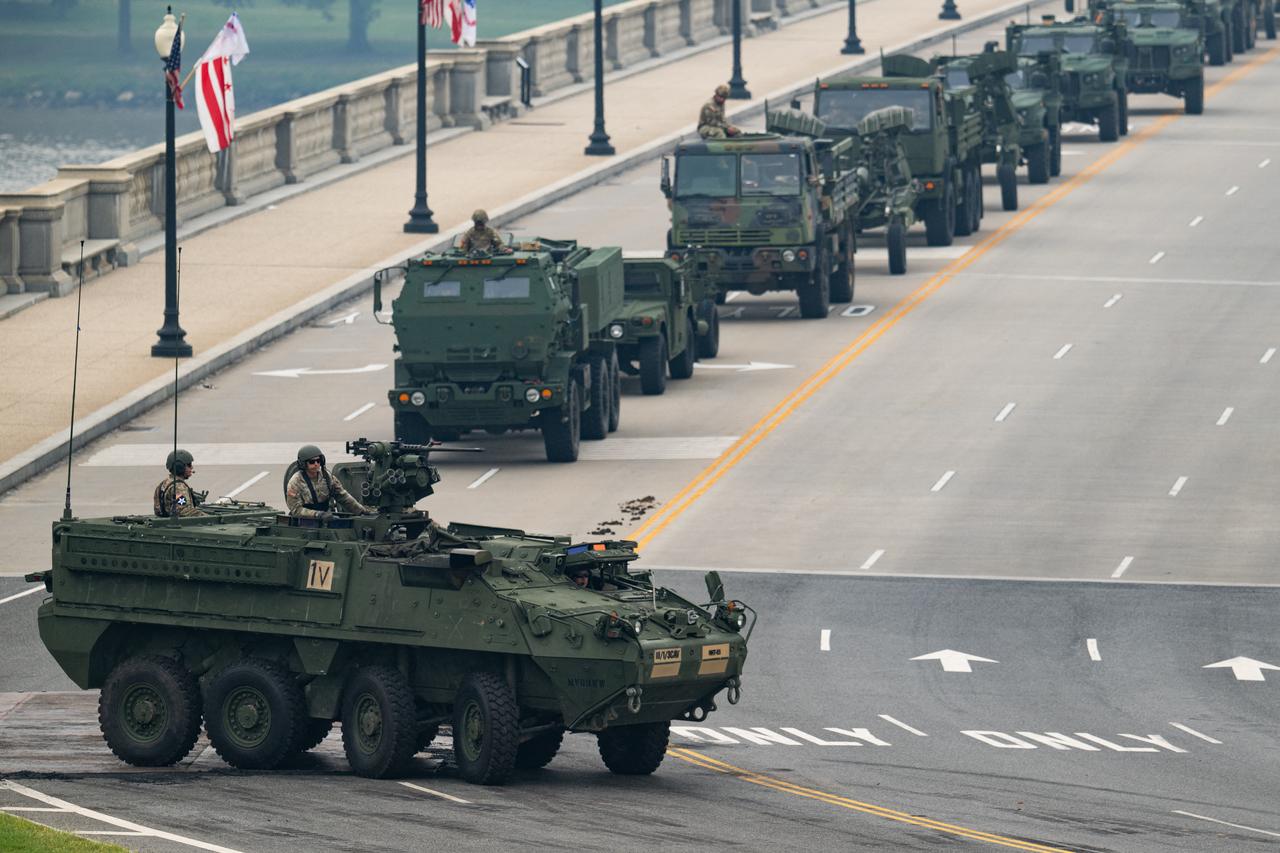 Members of the US Army in armoured vehicles move across the Memorial Bridge during the Army 250th Anniversary Parade in Washington, DC, on June 14, 2025. (AFP Photo)