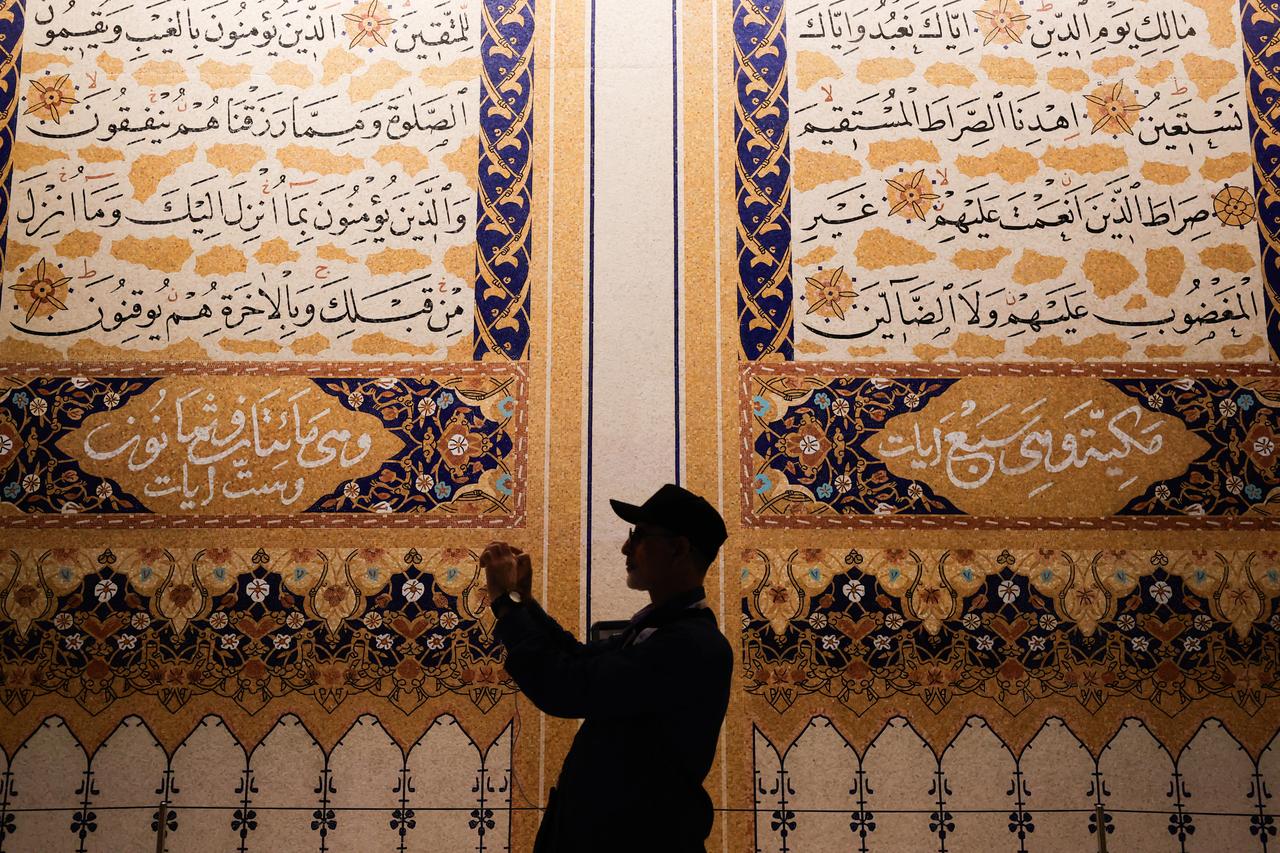 Press members, in Mecca for the 2025 Hajj Organization, visit the International Prophet Biography Museum, which is a tour organized by the General Organization for Press Regulation, in Saudi Arabia on May 28, 2025. (AA Photo)