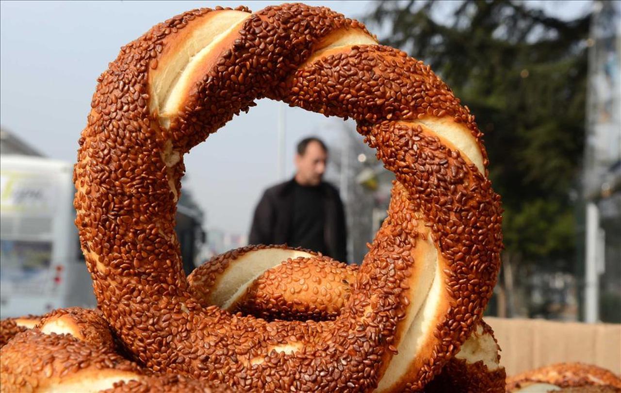 Turkish simit, accessed on May 2, 2025. (Adobe Stock Photo) 