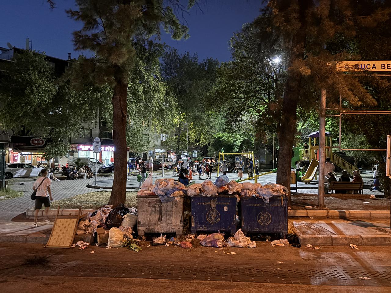 Garbage piles and foul smell in Izmir’s Buca district cause public anger as municipal workers strike, June 19, 2025, Izmir, Türkiye. (AA Photo)