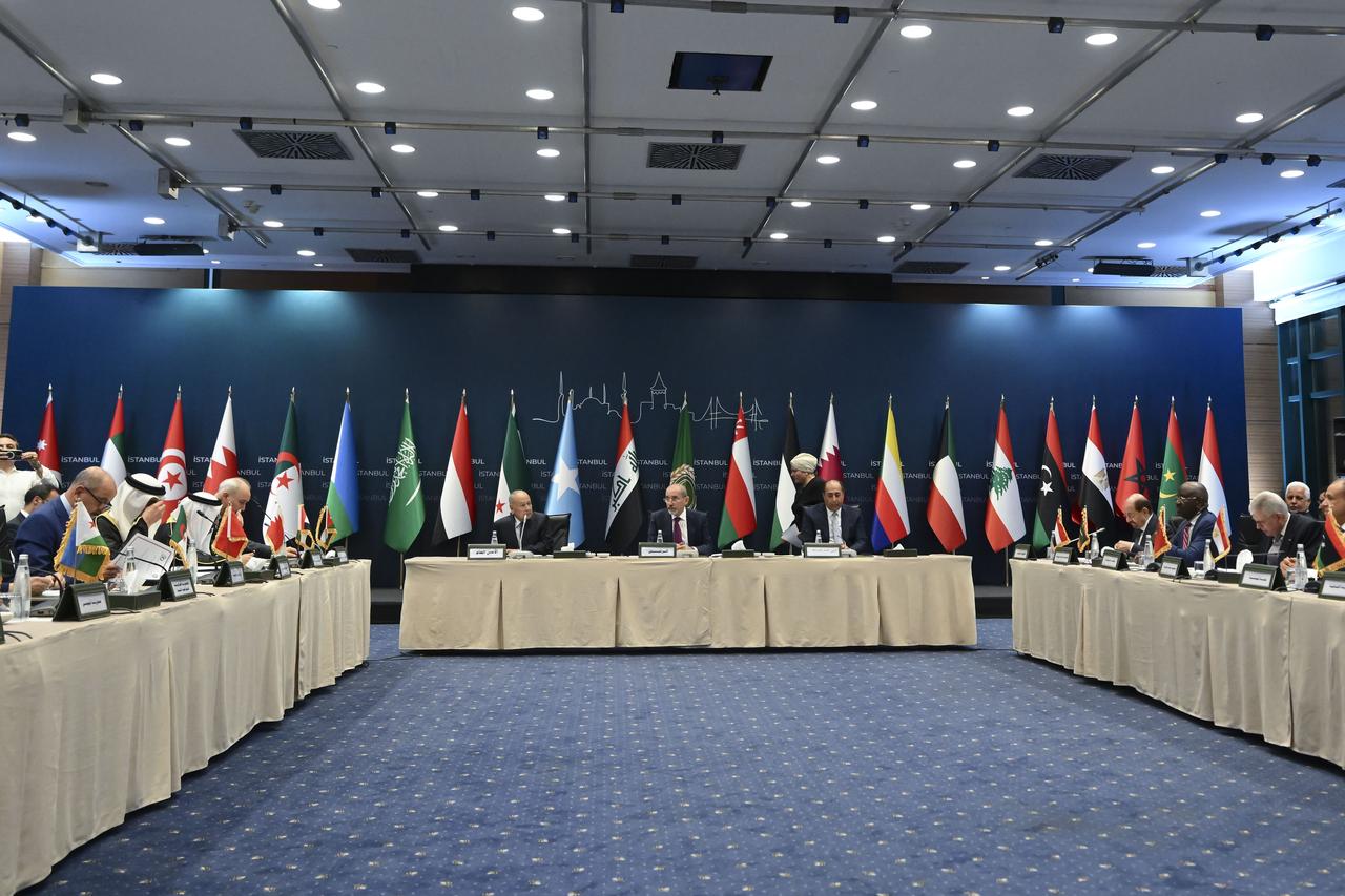A view from the hall during an extraordinary meeting of Arab League foreign ministers in Istanbul, Türkiye, on June 20, 2025, to discuss Iran-Israel developments. (AA Photo)