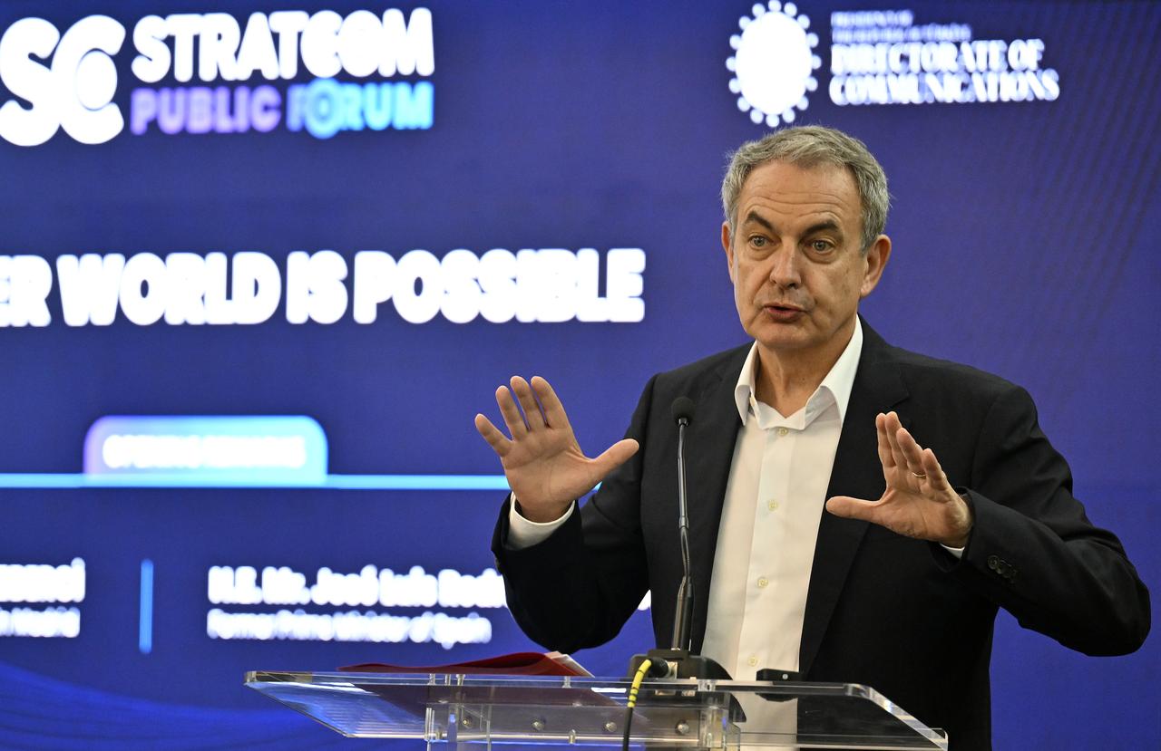 Former Spanish Prime Minister Jose Luis Rodriguez Zapatero speaking in Madrid, Spain on 20 June, 2025. (AA Photo) 