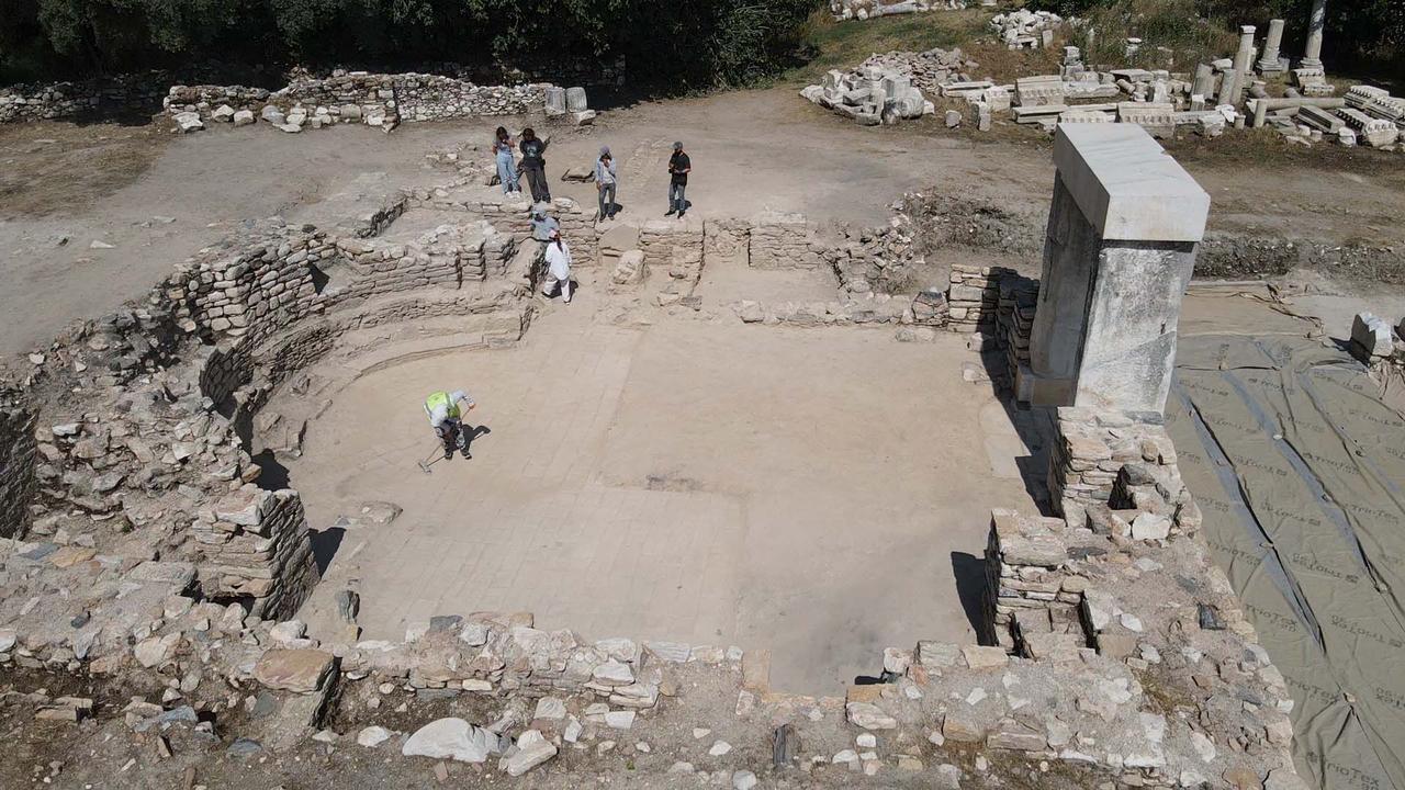 Ancient library emerges in Türkiye's Stratonikeia, revealing architectural grandeur