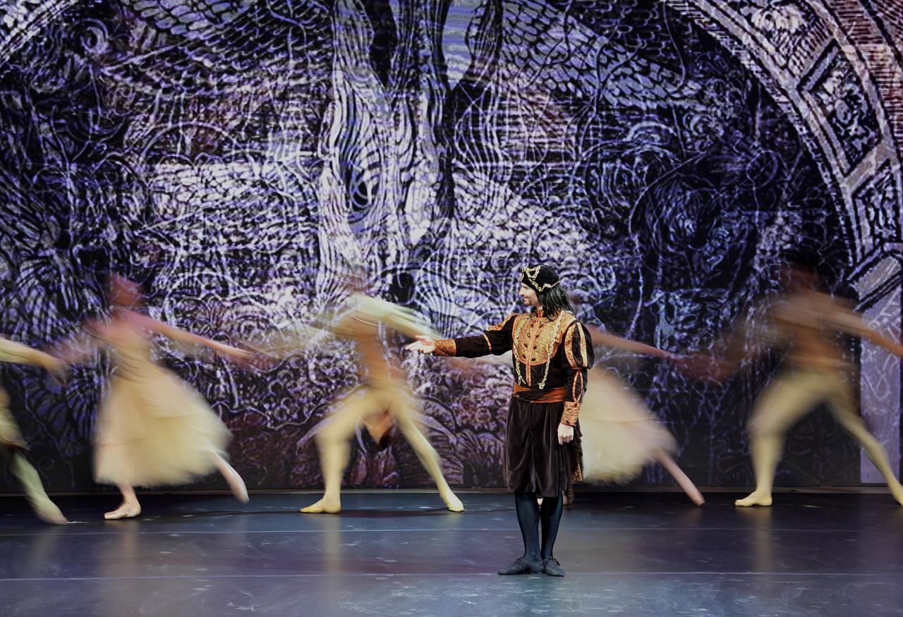 The world-renowned Imperial Russian Ballet Company brought Tchaikovsky’s classic Swan Lake to art lovers in Izmir as part of its Türkiye tour, June 23, 2025. (AA Photo)