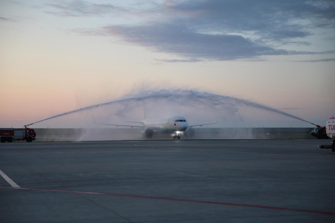 The Flynas plane welcome with a water cannon,23.06.2025,Türkiye-Rize (AA) 