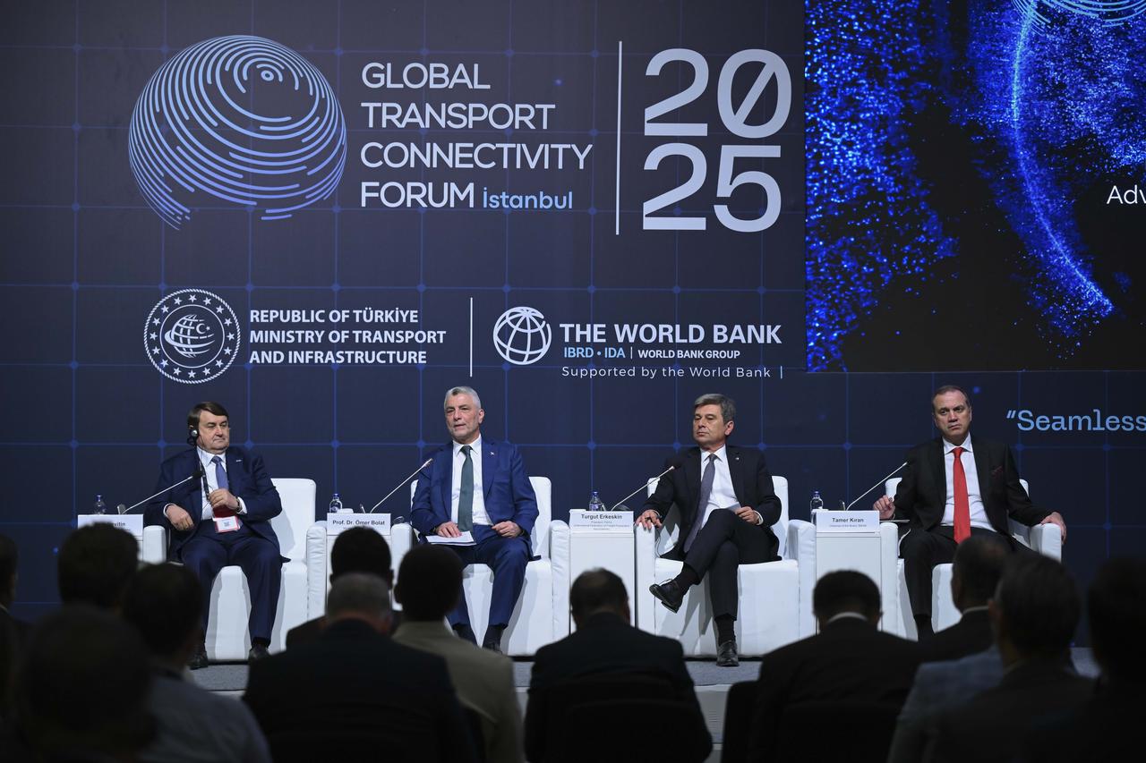 Panelists speak during a session at the Global Transport Connectivity Forum in Istanbul, Türkiye, on June 28, 2025. (AA Photo)