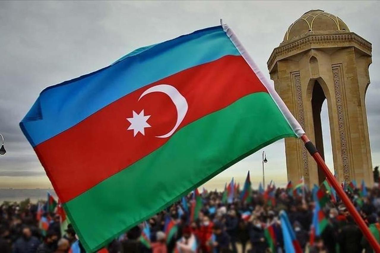 The Eternal Flame Memorial in Baku, Azerbaijan, stands as a tribute to those who gave their lives for the nations independence and sovereignty. (AA Photo)