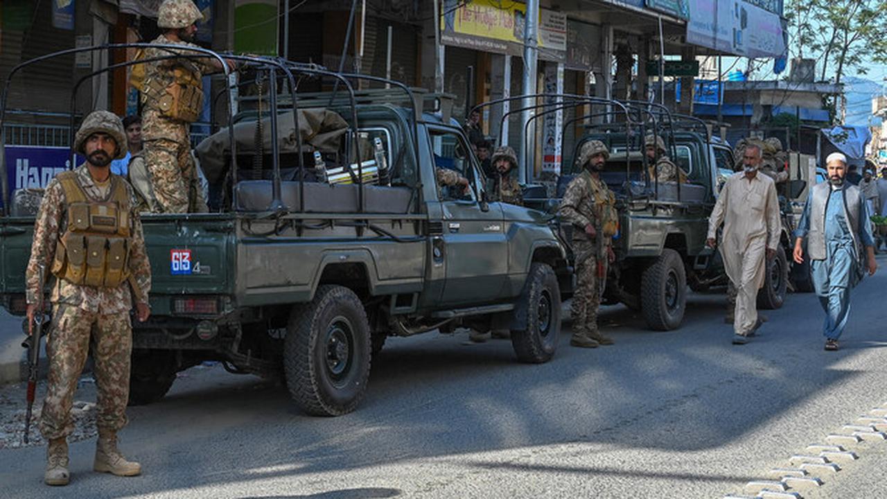 Army troops stand guard along a street in Kabal town of Swat Valley in Pakistan’s northwestern region of Khyber Pakhtunkhwa province on April 25, 2023. (AFP Photo)
