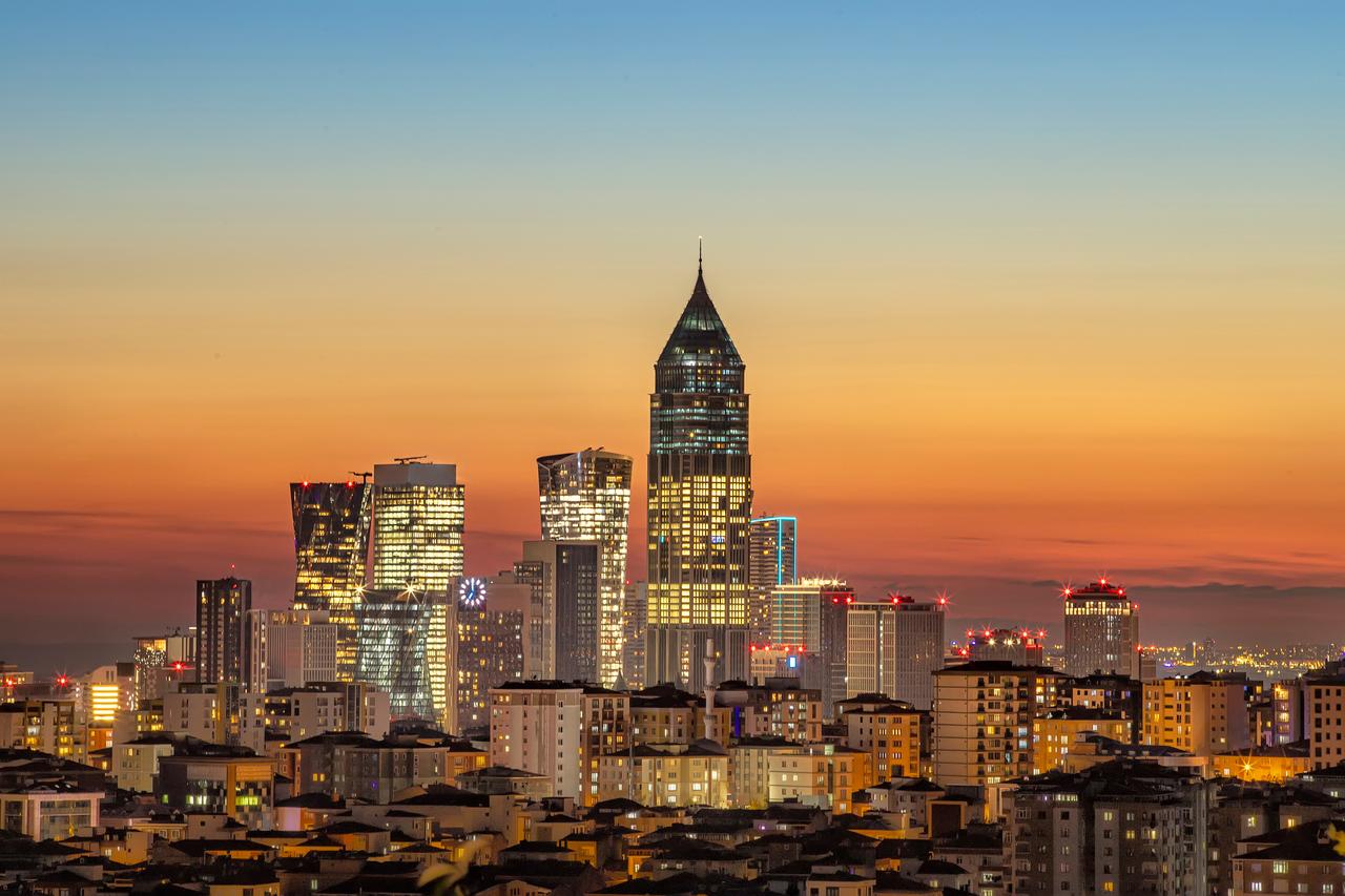 Aerial view of Istanbul’s central business district, home to major banks and multinational offices in northwestern Türkiye, accessed on June 3, 2025. (Adobe Stock Photo)