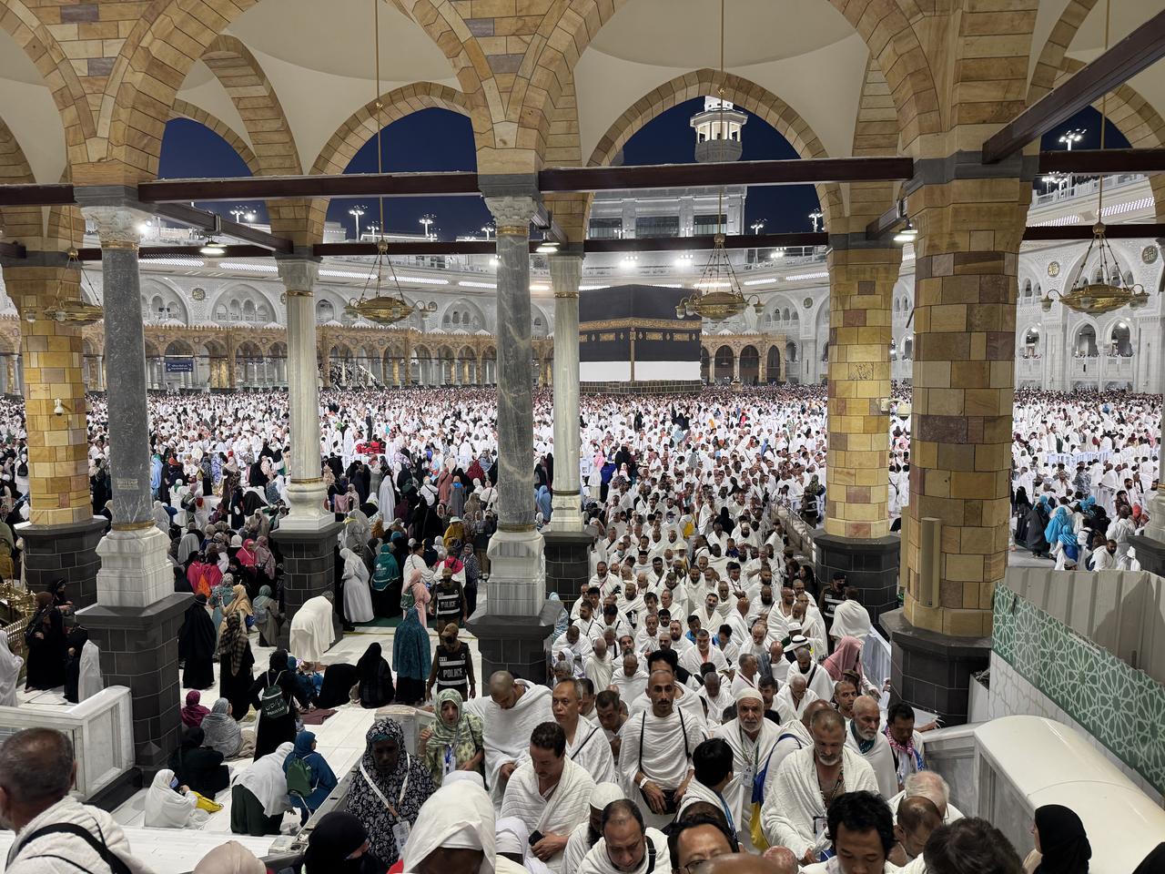 Muslims, who continue to fulfill the Hajj pilgrimage, where there is a high density of pilgrims, spend their time praying, performing Umrah, reading the Holy Quran, performing Tawaf and visiting holy places, in Mecca, Saudi Arabia on May 31, 2025. The pilgrimage of the pilgrims to the blessed lands, which started with the departure of the first group on 9 May, has been completed. (AA Photo)