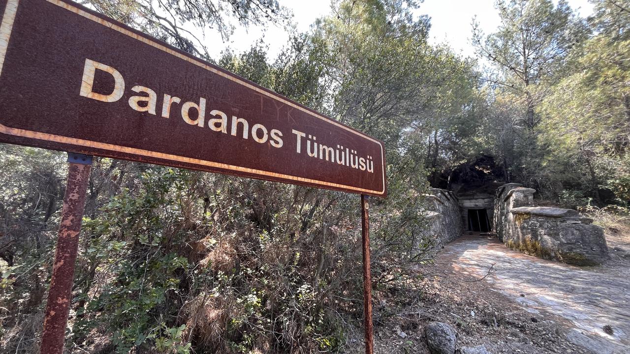 The 2,500-year-old Dardanos Tumulus, discovered in 1959 during construction works for a cement factory in Canakkale, June 30, 2025. (AA Photo)