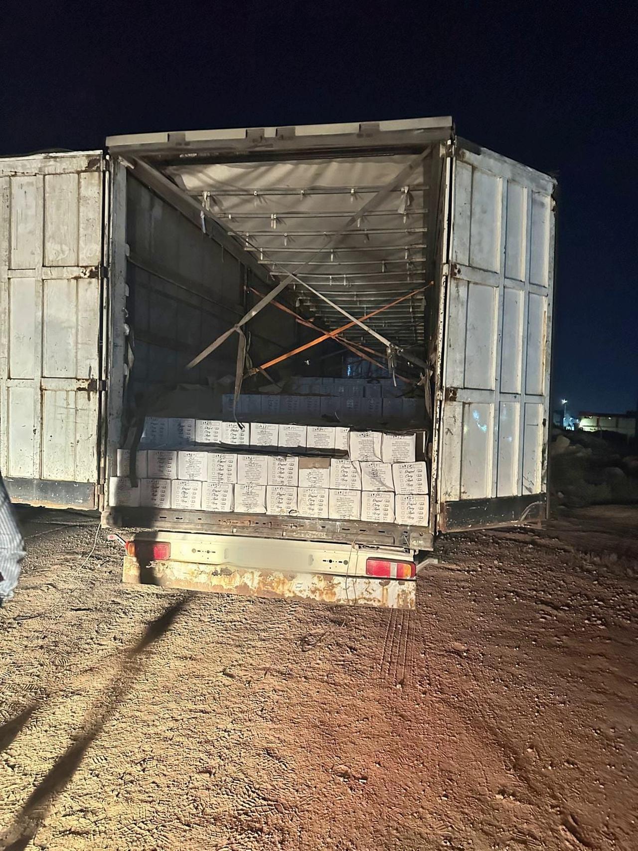 The Ministry of Trades Customs Enforcement teams seized 12.5 tons of alcoholic beverages during an operation carried out on the Gaza-Sanliurfa Highway on June 5, 2025. (AA Photo)