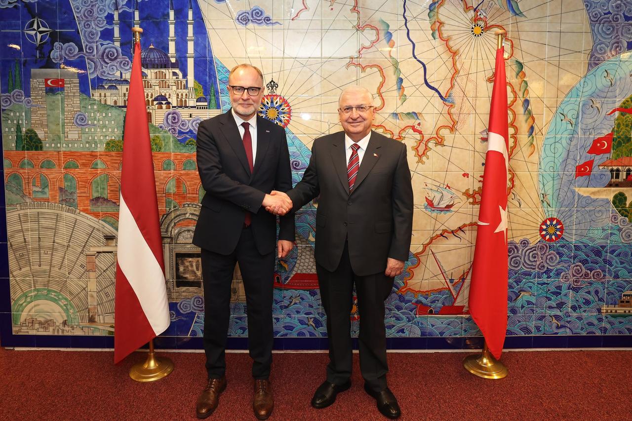 Türkiye applies to join international drone coalition backing Ukraine