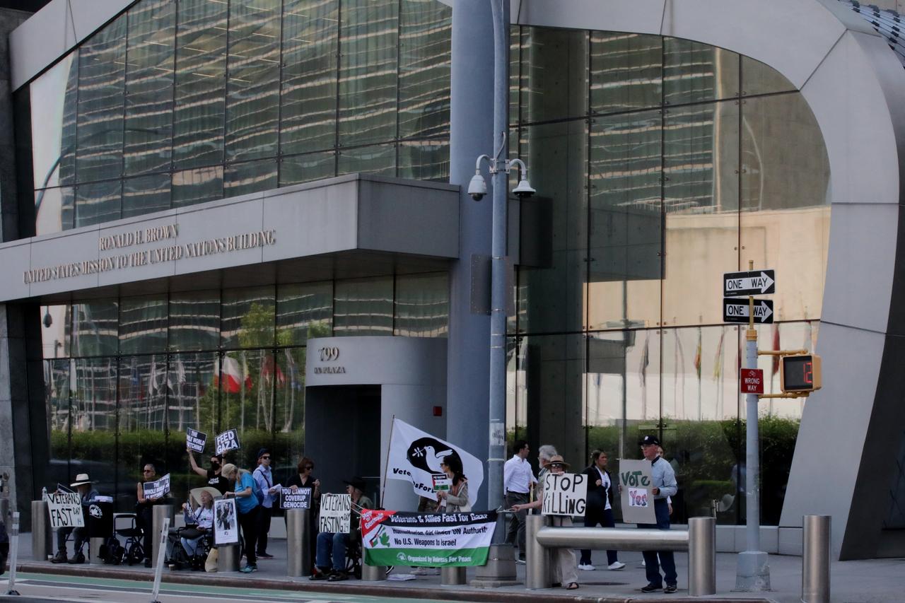 Demonstrators protest in support of Palestinians ahead of a United Nations Security Council meeting to vote on a resolution calling for a ceasefire and unrestricted humanitarian access in Gaza, outside the UN headquarters in New York City on June 4, 2025. It is the 15-member bodys first vote on the subject since November 2024, when the United States -- a key Israeli ally --  blocked a text calling for an end to fighting. Israel has faced growing international pressure to end its war in Gaza, which was triggered by the unprecedented October 7, 2023 attack by Hamas on Israeli soil. (Photo by Leonardo Munoz / AFP)