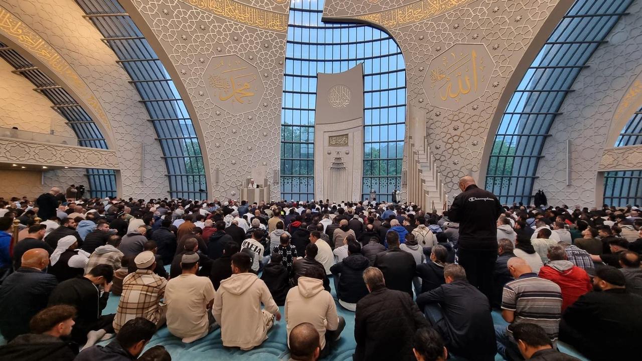 Muslims perform Eid al-Adha prayer at Cologne Central Mosque in Cologne, Germany, June 6, 2025. (AA Photo)