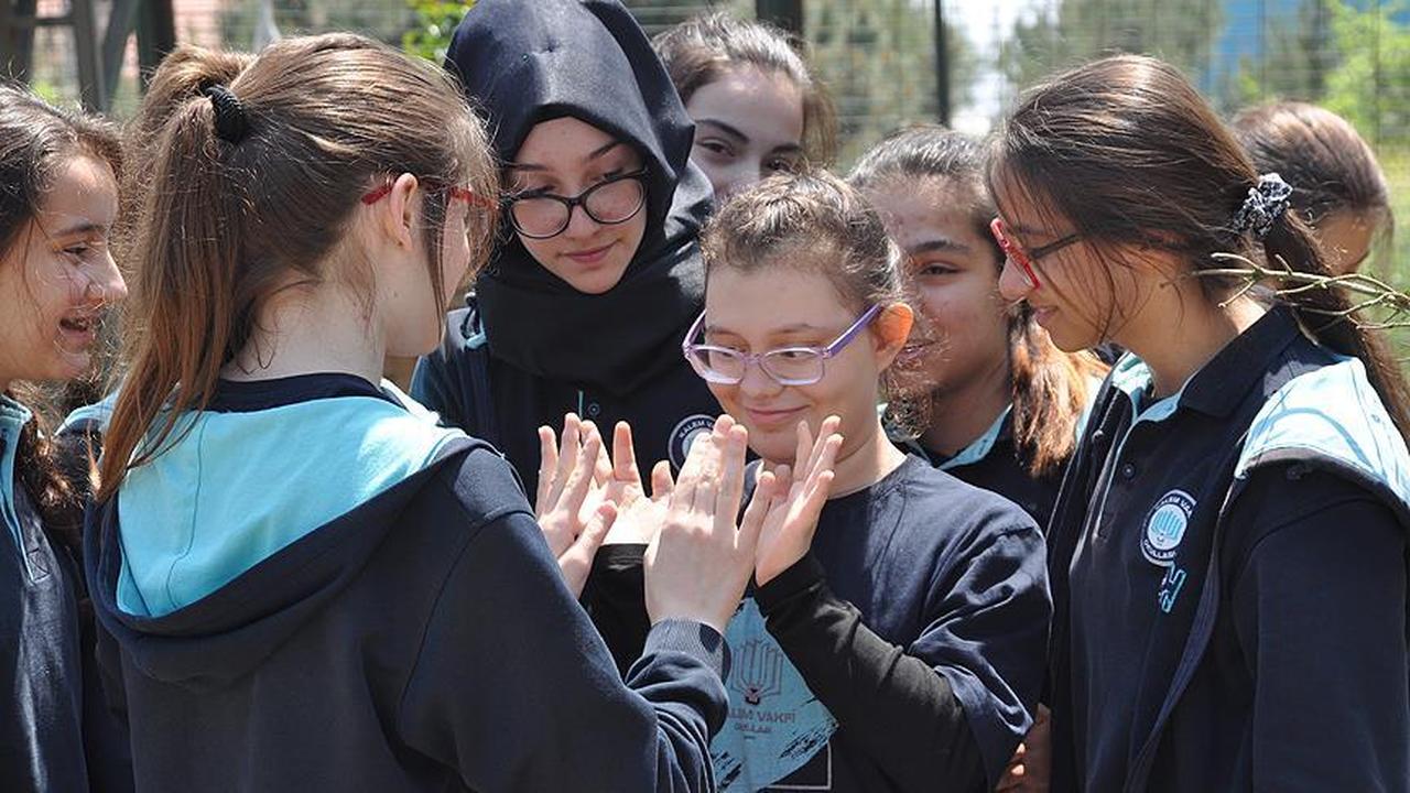 Students interact with a peer with autism during an inclusion activity at a public school in Türkiye, accessed on June 7, 2025. (AA Photo)