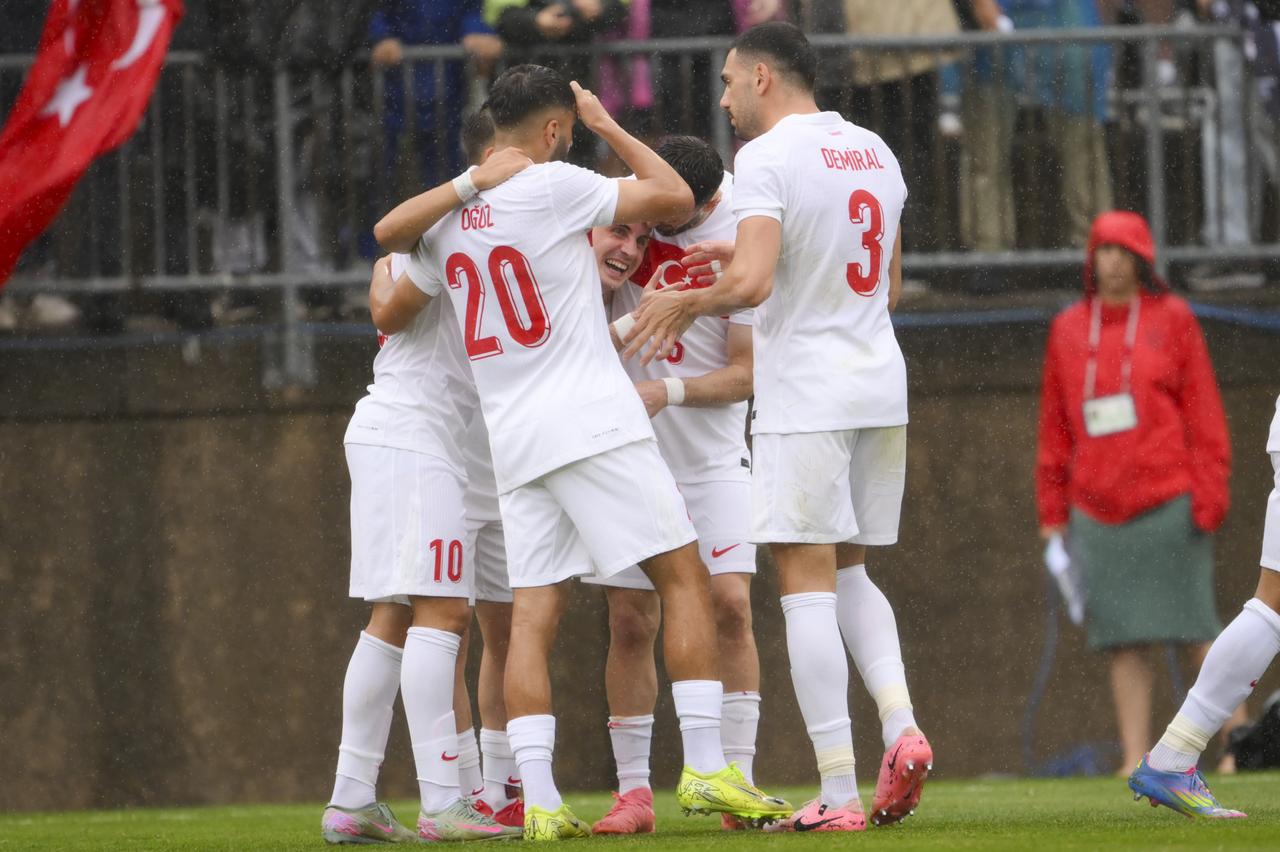 Kerem Akturkoglu (7) of Turkiye and team-mates celebrate after scoring a goal during the friendly match between Turkiye and USA at Pratt & Whitney Stadium at Rentschler Field in East Hartford, Connecticut, United States on June 7, 2025. (AA Photo)