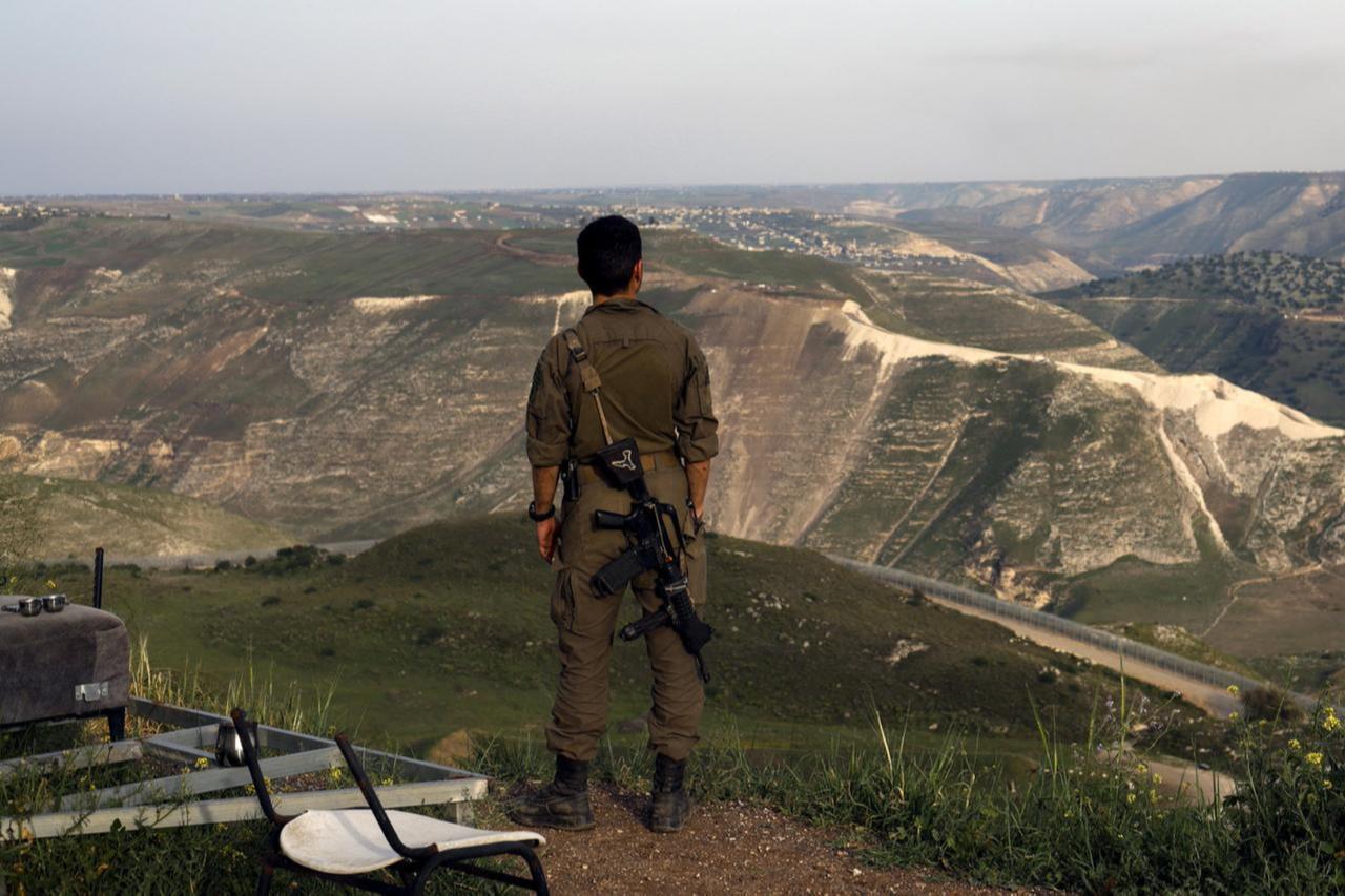 Israel and Syria at odds over terms of security talks: Report Image