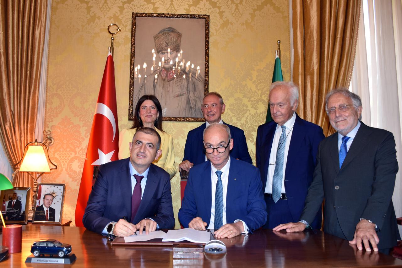 Turkish defense giant Baykar finalizes acquisition of Italy’s Piaggio Aerospace