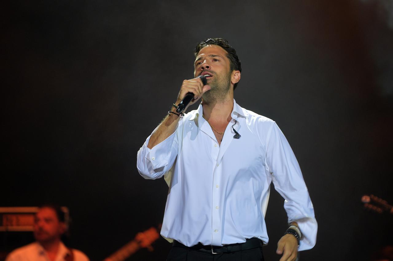 Konstantinos Argiros, one of Greeces leading artists, performed his first-ever concert in Türkiye at the Harbiye Cemil Topuzlu Open-Air Theatre, Istanbul, Türkiye, July 10, 2025. (AA Photo)