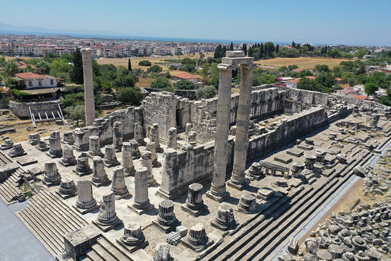 Apollon Temple in Didim opens for night visits under new museum project Image